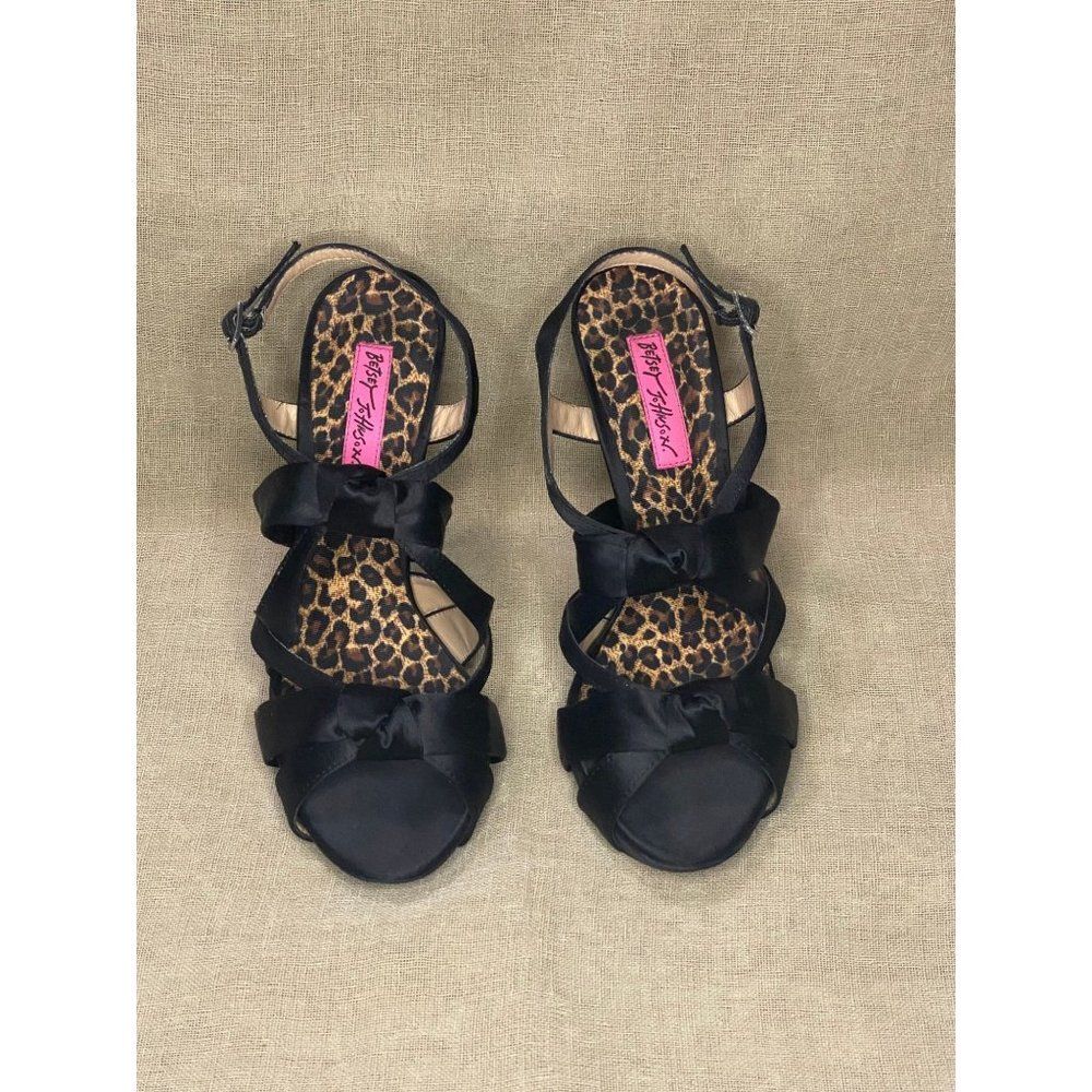 Betsey Johnson Evening Satin Sandals Bows Sz 8